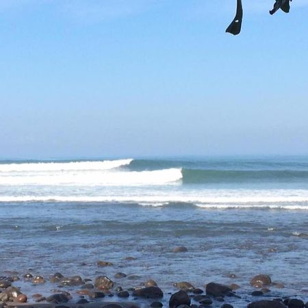 Medewi Surf Villa Pulukan Exterior foto