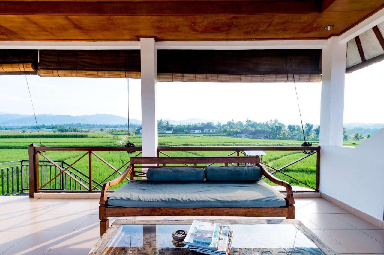 Medewi Surf Villa Pulukan Exterior foto