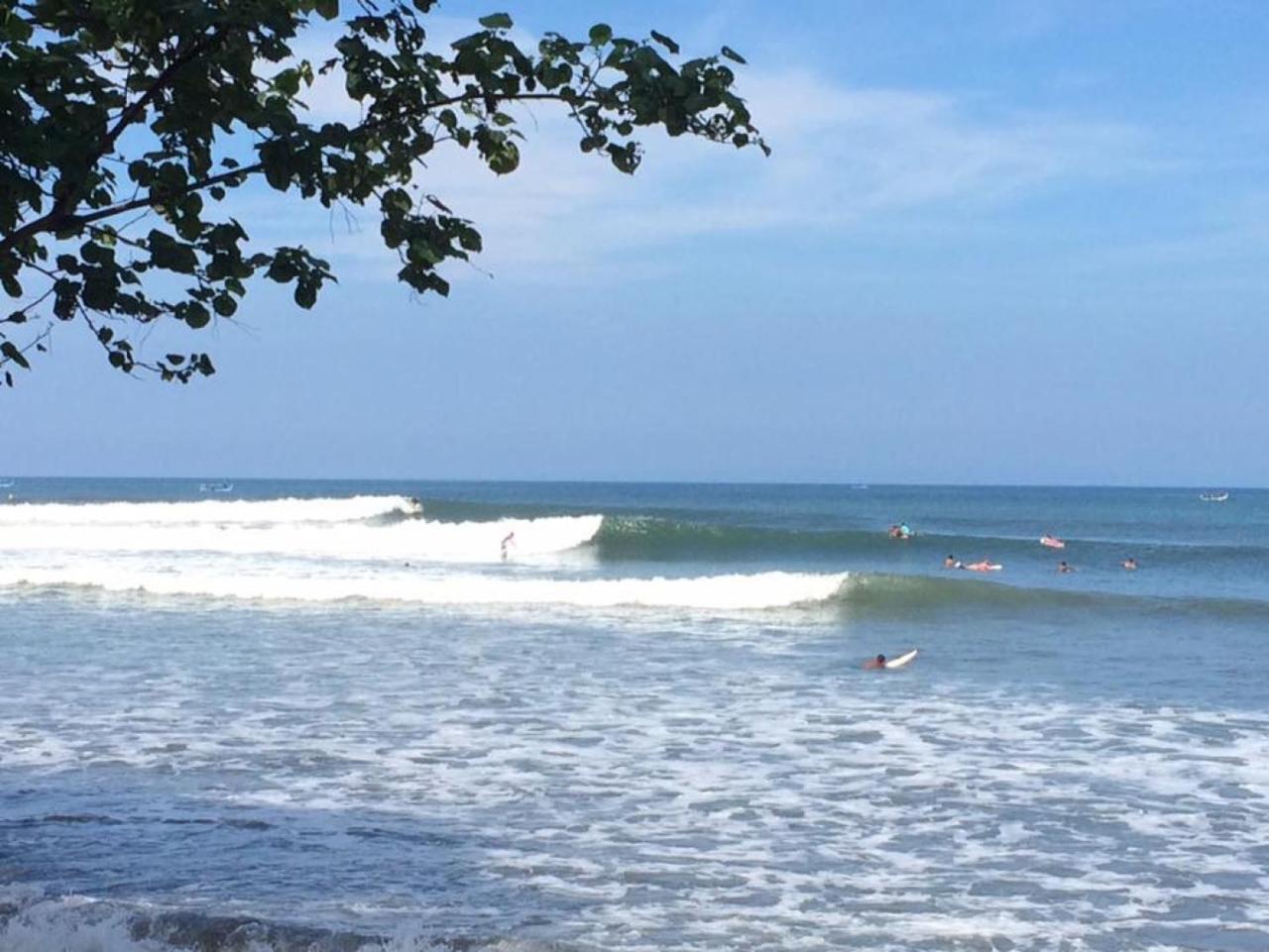 Medewi Surf Villa Pulukan Exterior foto